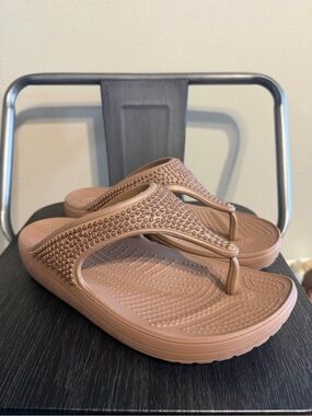 CROCS Women's Taupe Beaded Platform Thong Sandals